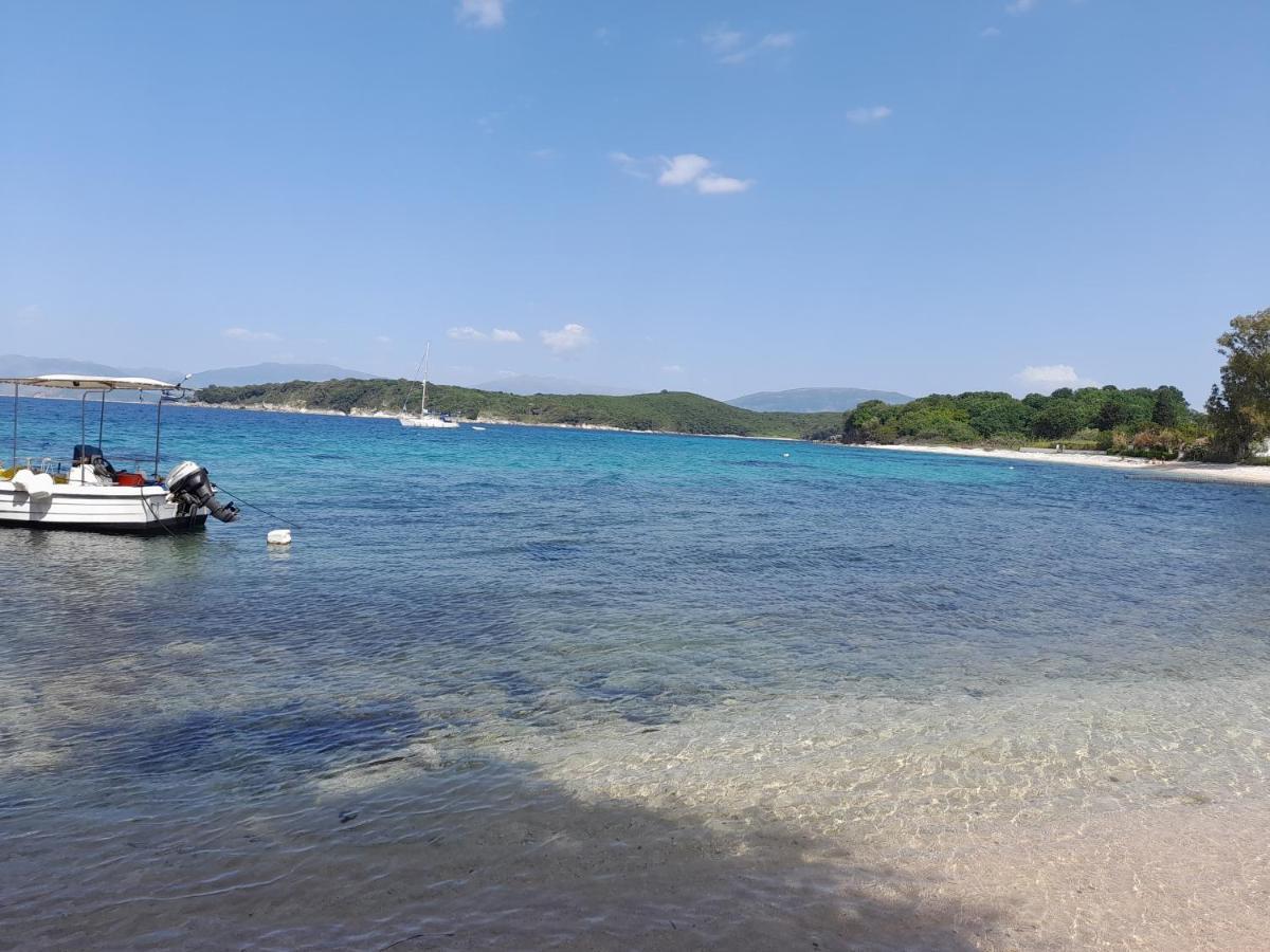 Katia Cottage Kassiopi Bagian luar foto