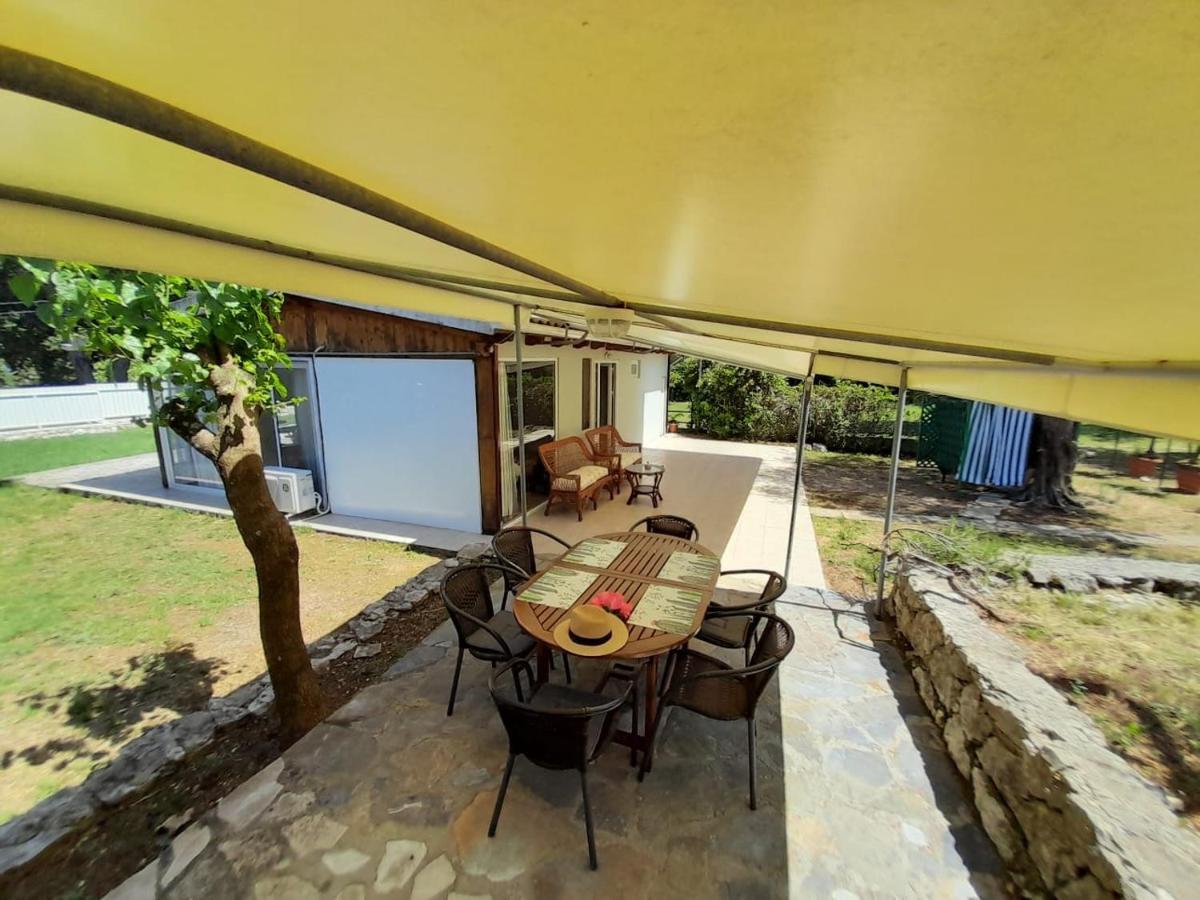 Katia Cottage Kassiopi Bagian luar foto