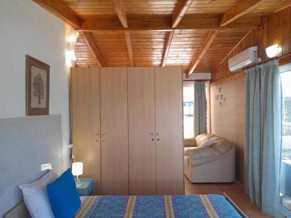Katia Cottage Kassiopi Bagian luar foto